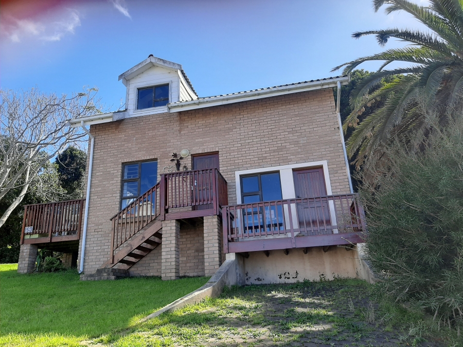 6 Bedroom Property for Sale in Dana Bay Western Cape